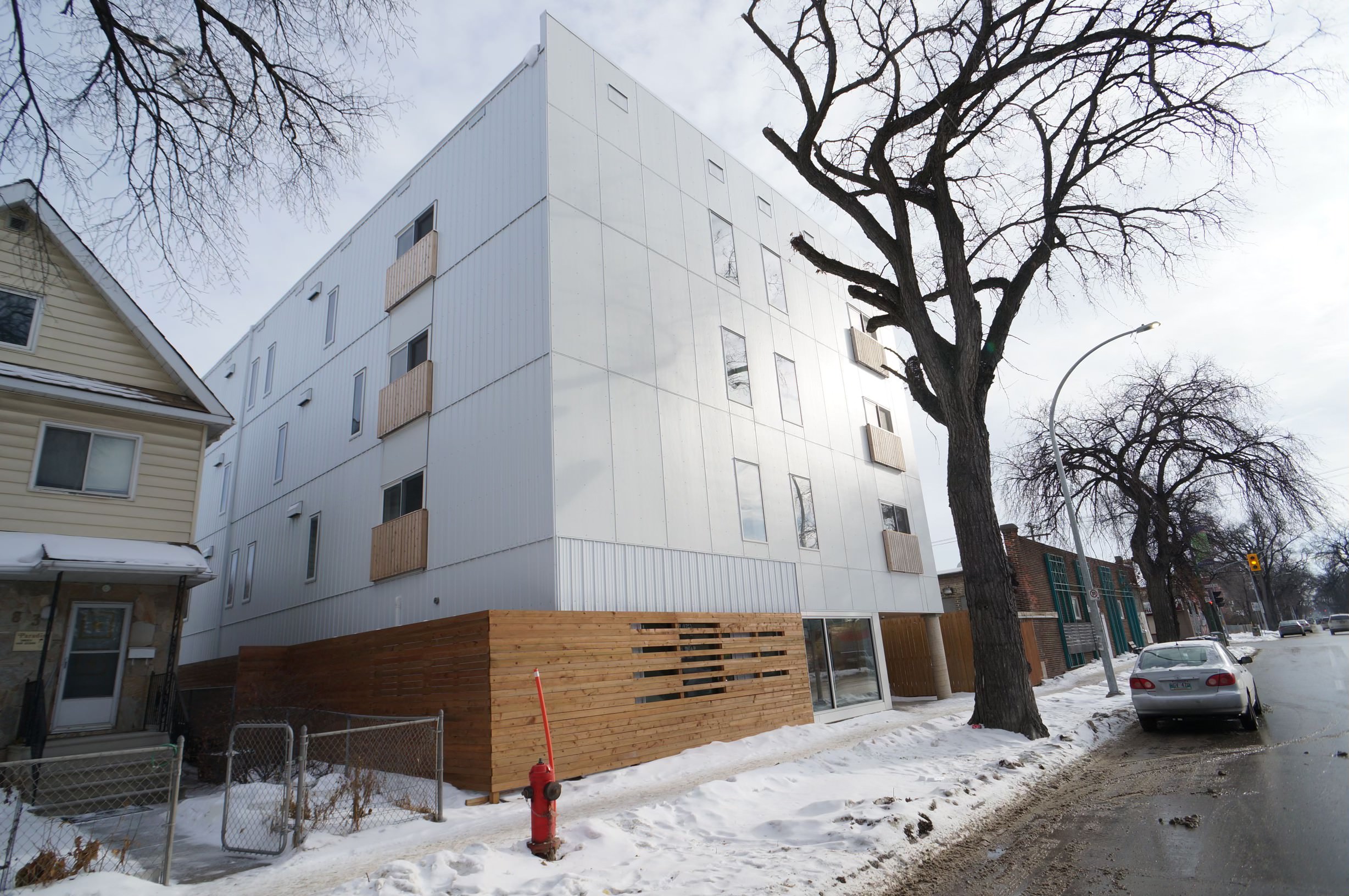Property main image